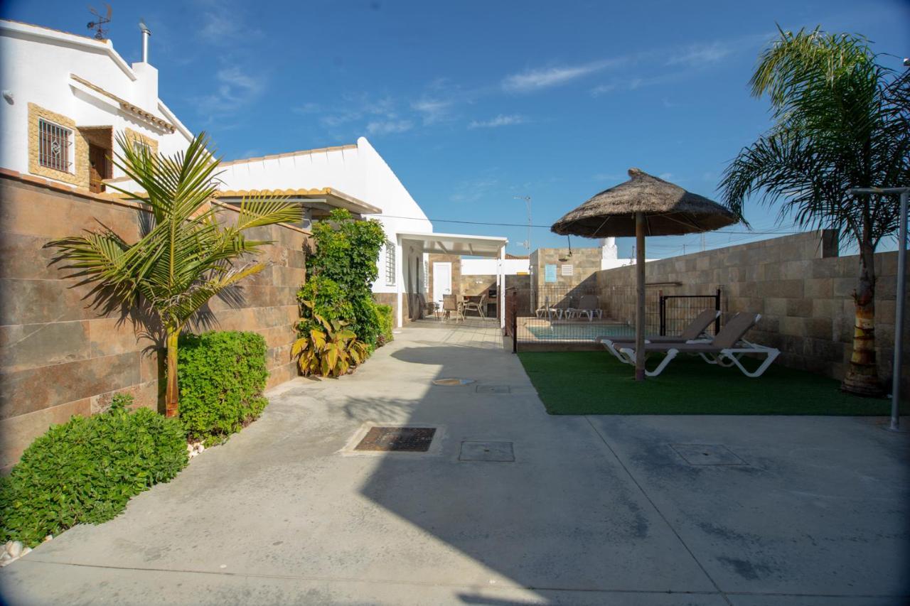 Villa Nueva Cascada - Casa Rustica "Tu Casa En Conil" Conil De La Frontera Exterior foto